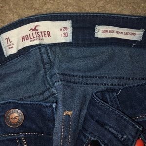 Hollister Jeans - Hollister Low rise Jean Jeggings Hollister Jeans - Hollister Low rise Jean Jeggings